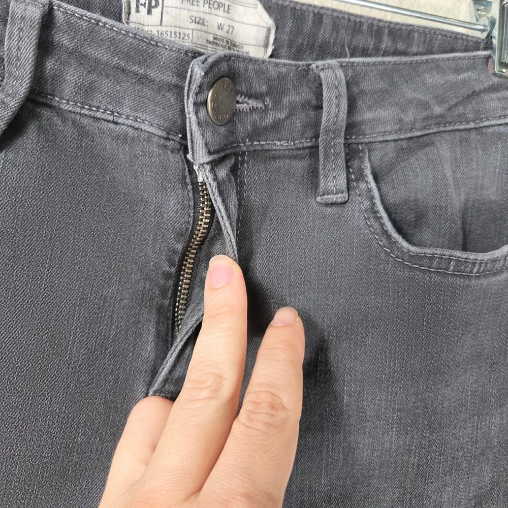 Free People Charcoal Gray Cropped Kick Flare Jeans 27 Raw Hem Stretch